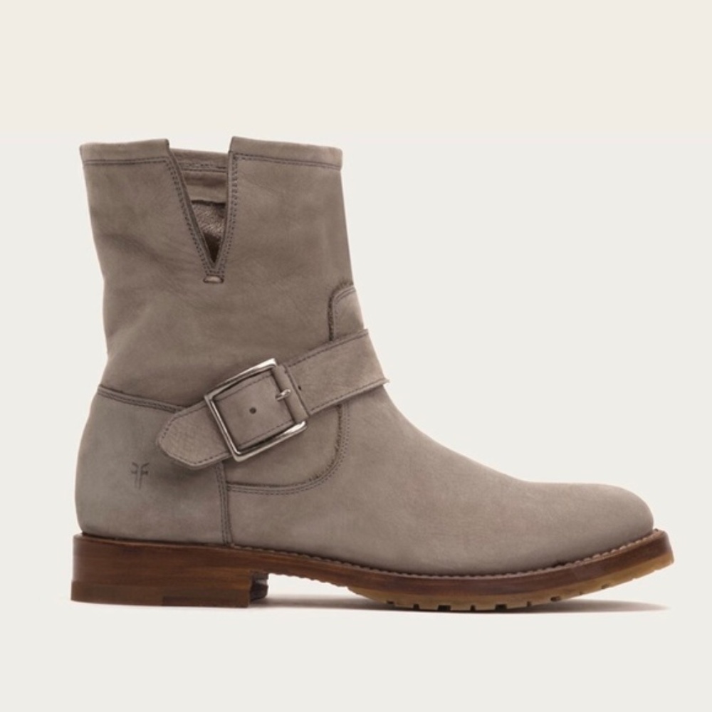 Frye Short Engineer Suede Grey Boots